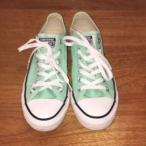 Converse Low Top